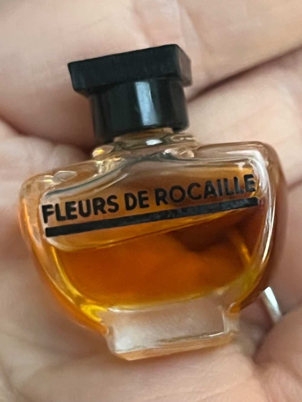 Caron Fleurs de Rocaille Mini Eau de Toilette .09 fl oz/3 ml